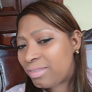 Meet your Posher, Delfina